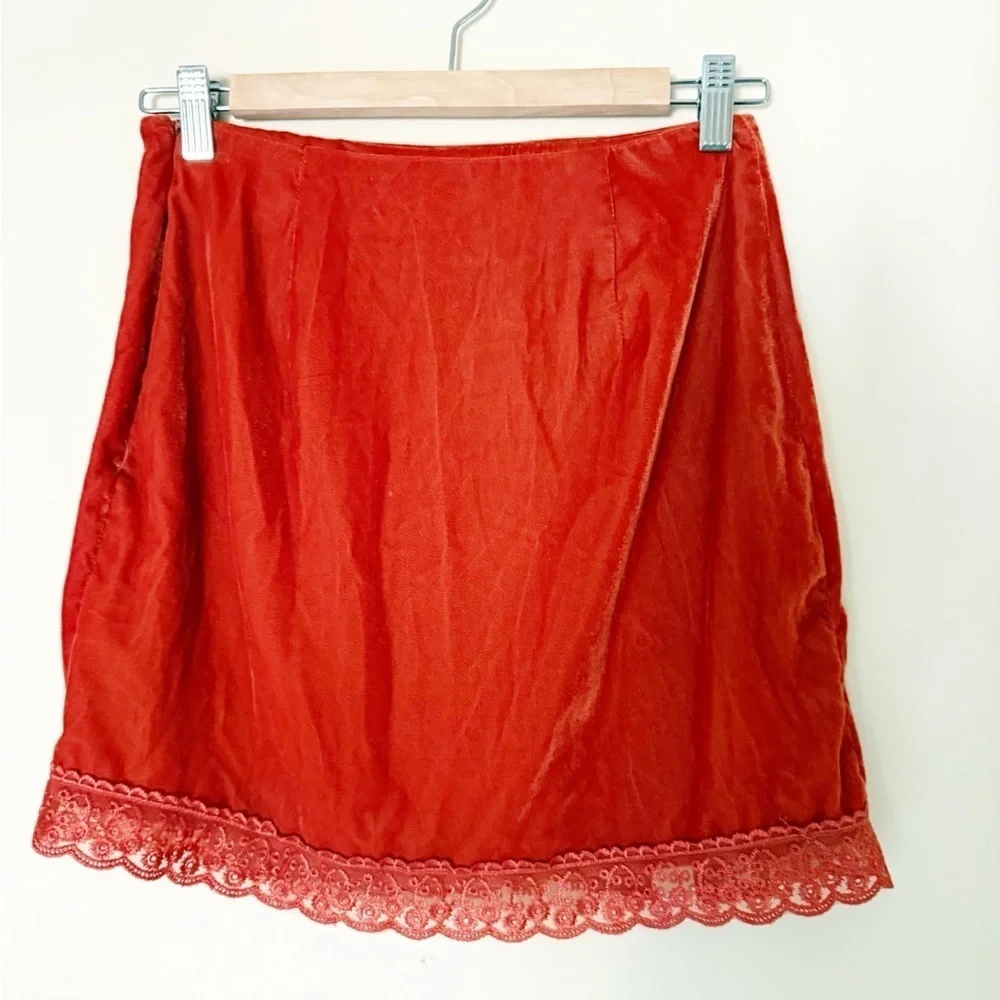 UO Lucy Velvet Lace Trim Mini Slip Skirt Rust Orange